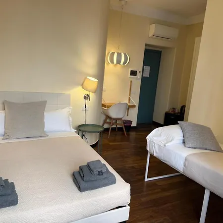 Piazza Beverini Guest house La Spezia