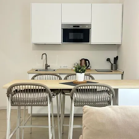 Piazza Beverini Guest house 3*